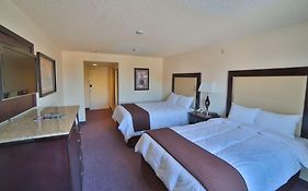 Lucky Club Casino & Hotel